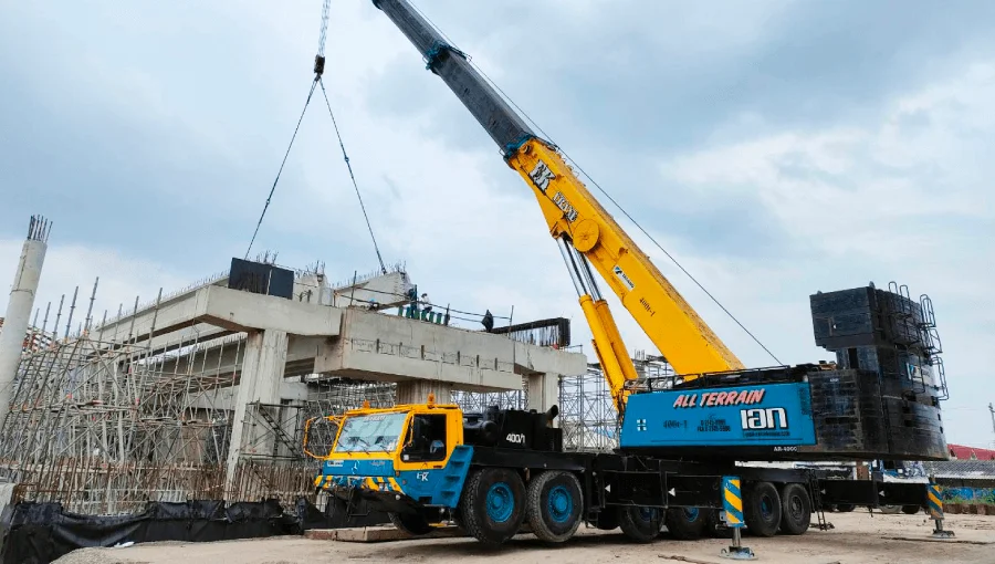 ปั้นจั่นเคลื่อนที่ (Mobile Crane)